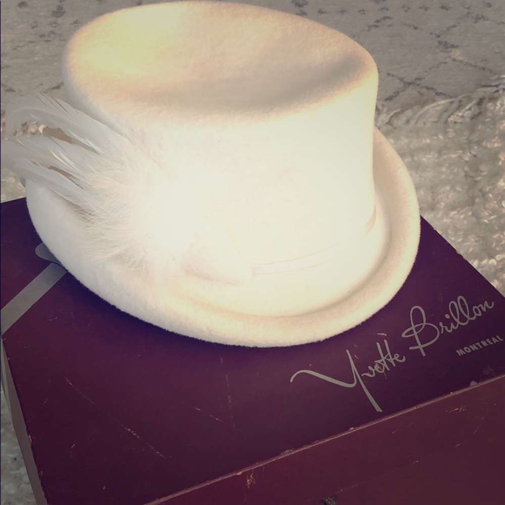 Derby hat